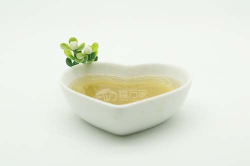 三七粉冲泡后